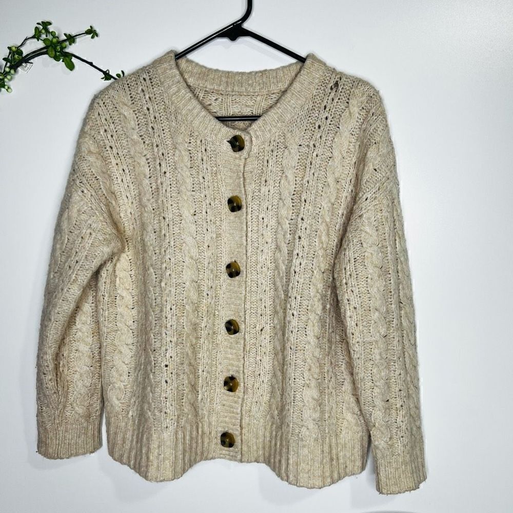 J Crew Women's Cream Knitted  Long Sleeve Round Neck Oversized Cardigan Size XS